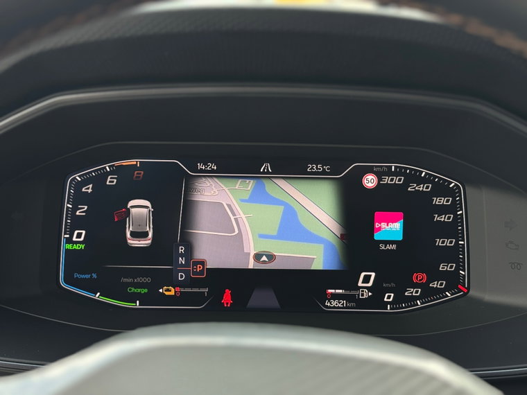 Vehicle Image 23