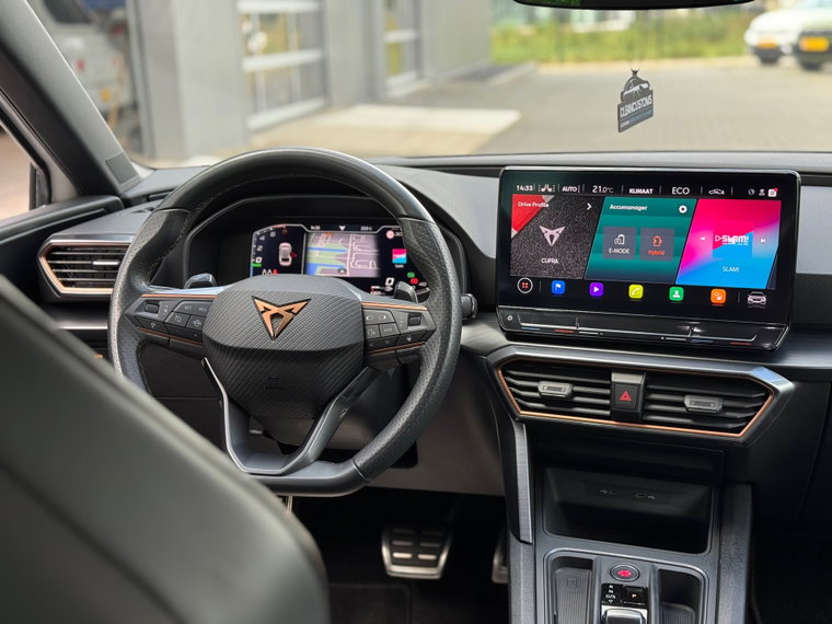 Vehicle Image 33