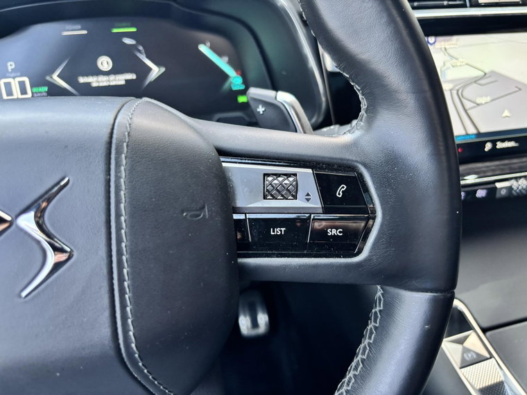 Vehicle Image 29