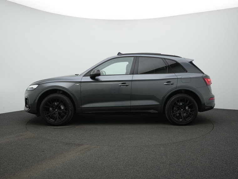 Vehicle Image 18