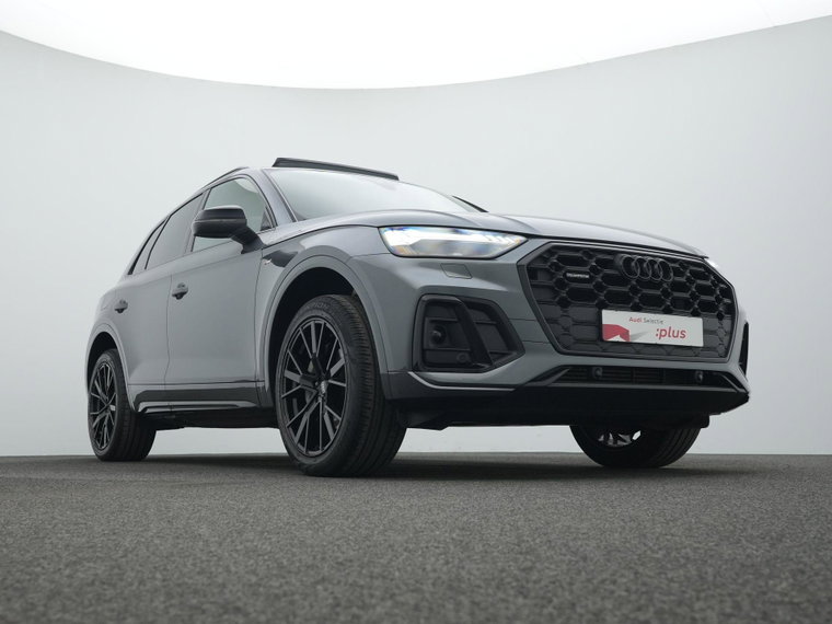 Vehicle Image 30