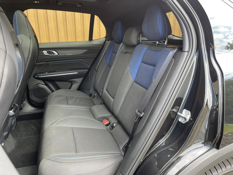 Vehicle Image 31
