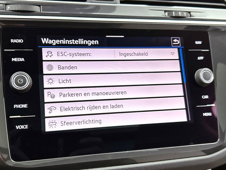 Vehicle Image 26