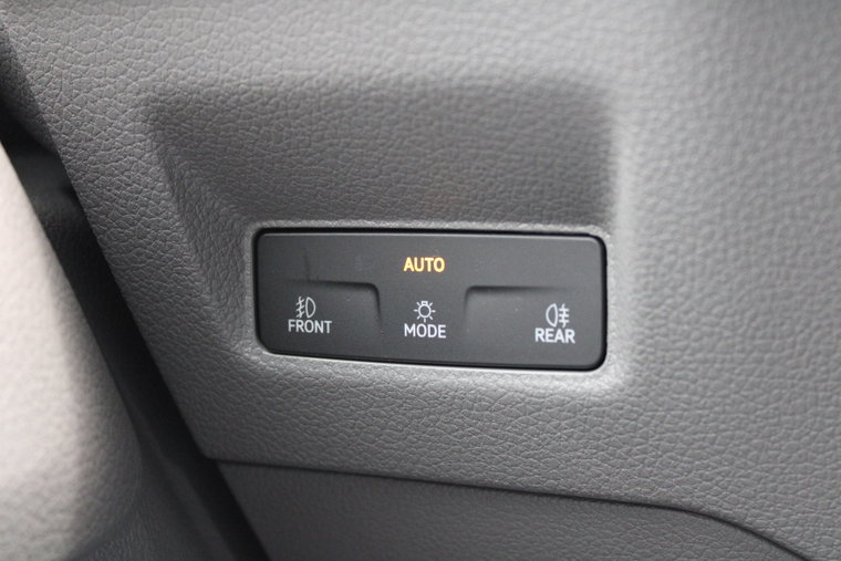 Vehicle Image 24