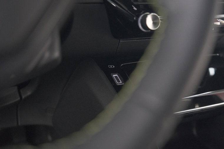 Vehicle Image 51