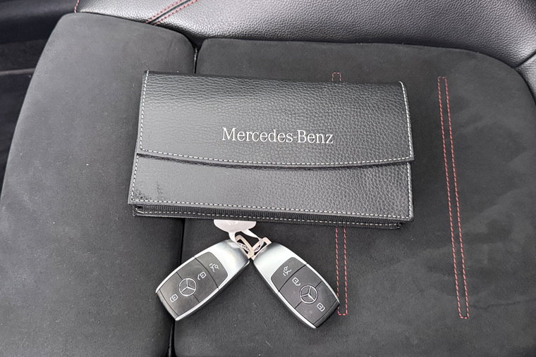 Vehicle Image 35