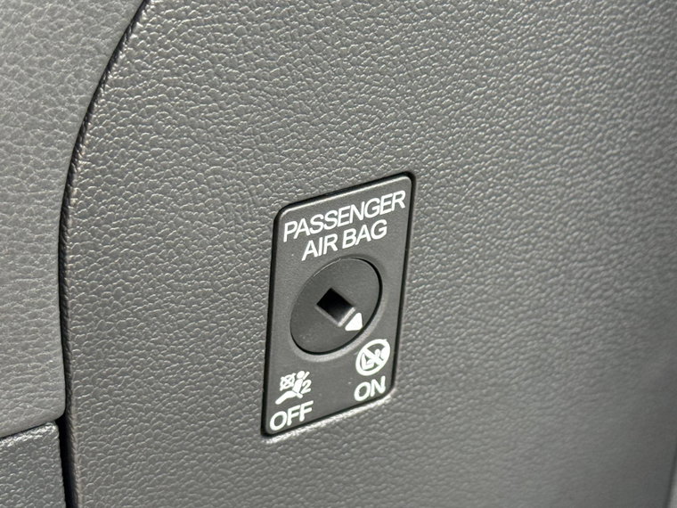Vehicle Image 36