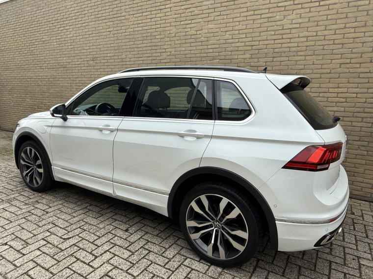 Vehicle Image 40