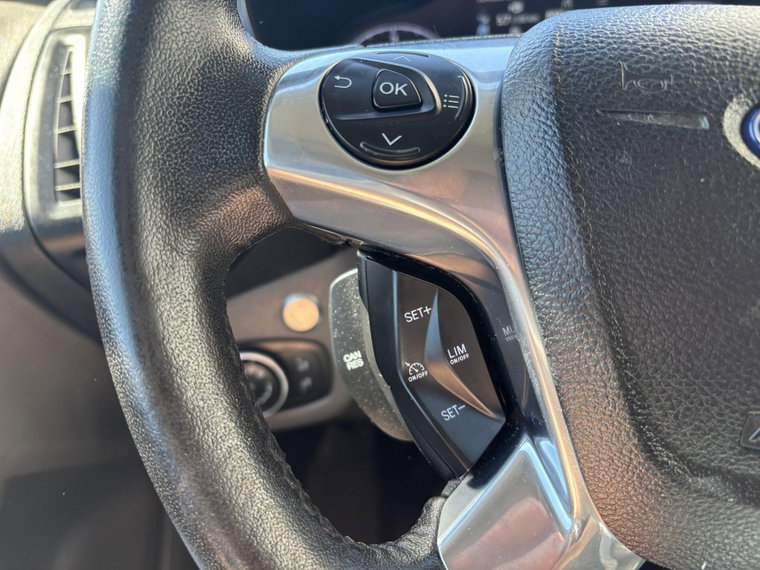 Vehicle Image 24