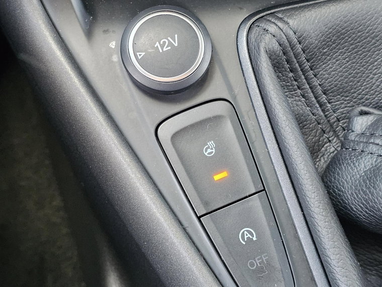 Vehicle Image 26
