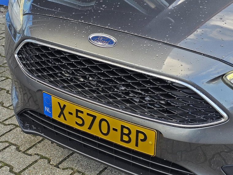Vehicle Image 27