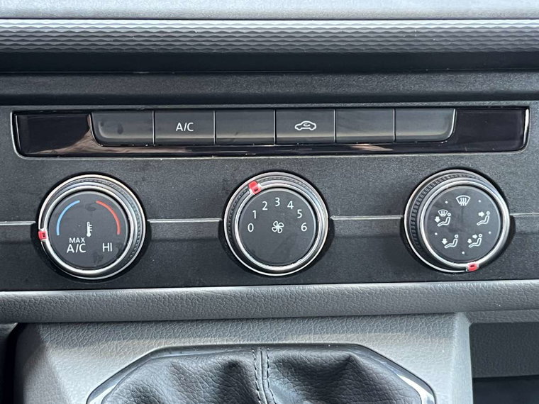 Vehicle Image 27