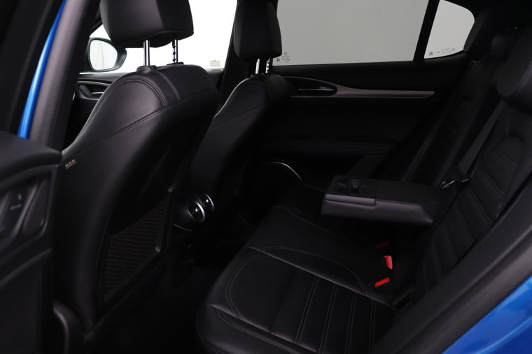Vehicle Image 41