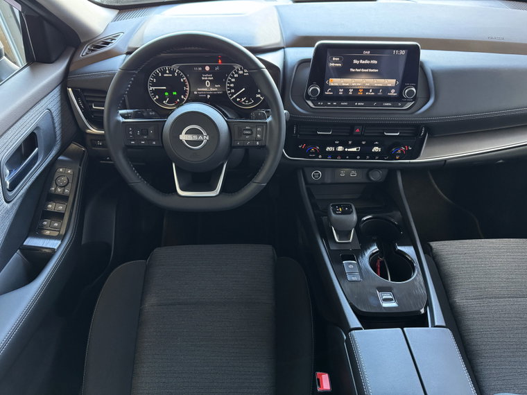 Vehicle Image 24