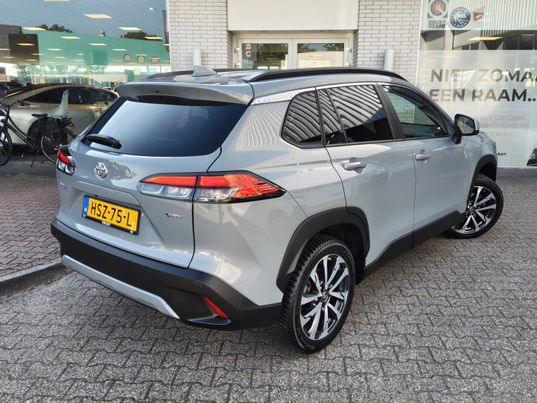 Vehicle Image 4