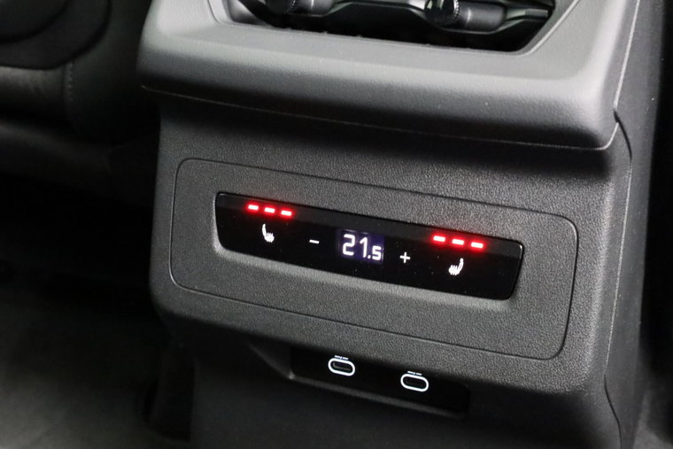 Vehicle Image 51
