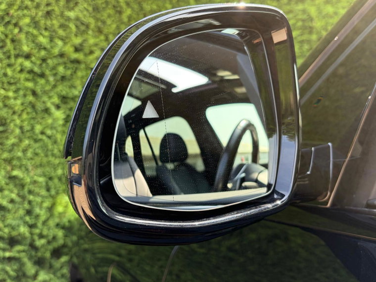 Vehicle Image 34