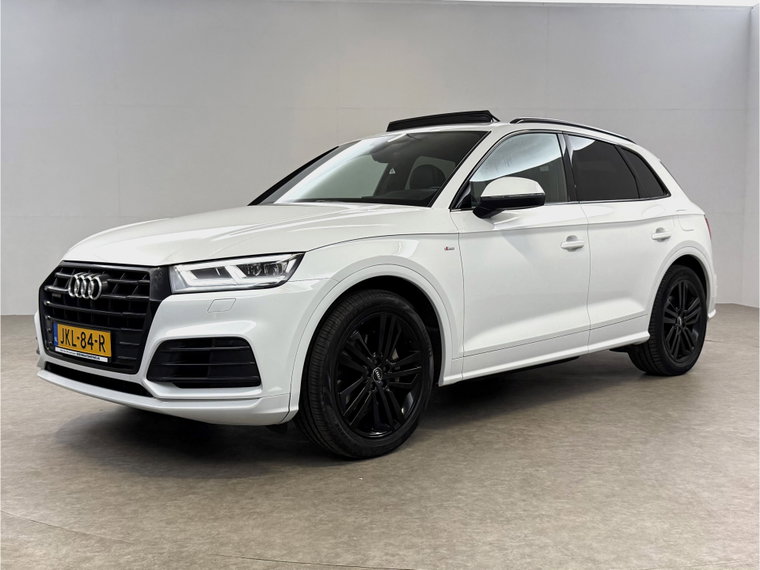 Vehicle Image 8