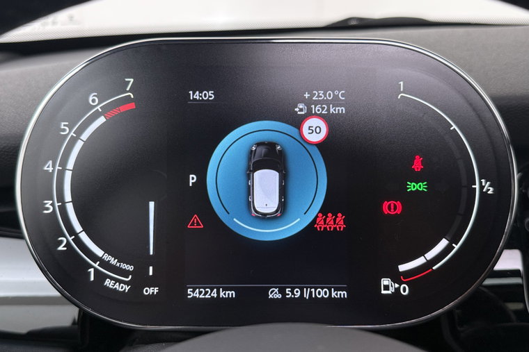 Vehicle Image 21