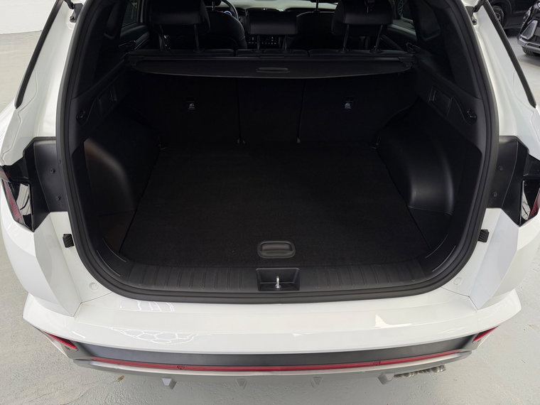 Vehicle Image 40