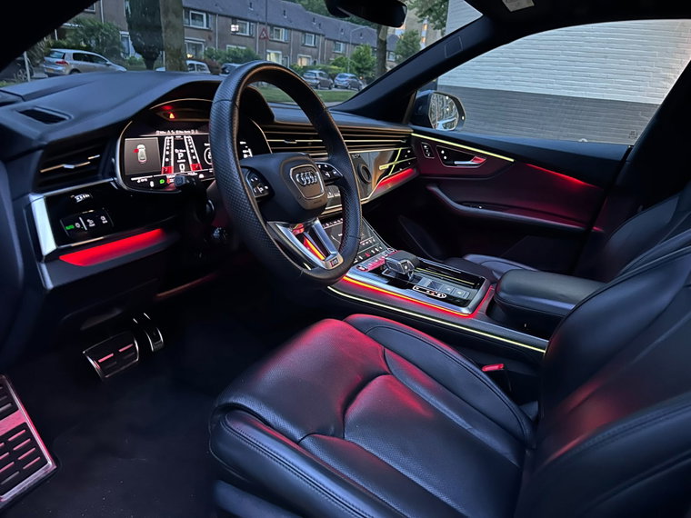 Vehicle Image 21