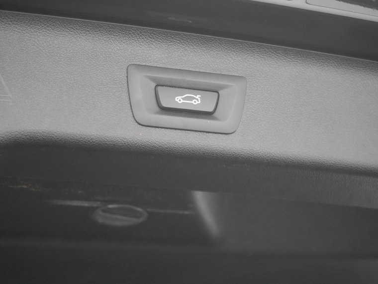 Vehicle Image 39