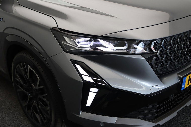 Vehicle Image 50