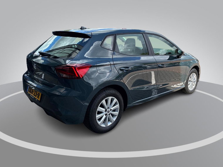 Vehicle Image 11