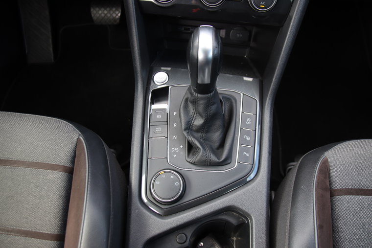 Vehicle Image 27
