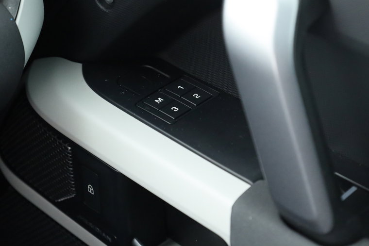 Vehicle Image 36