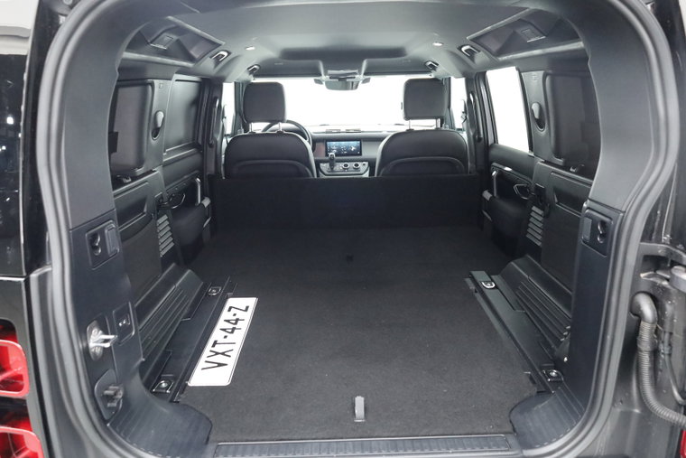 Vehicle Image 38