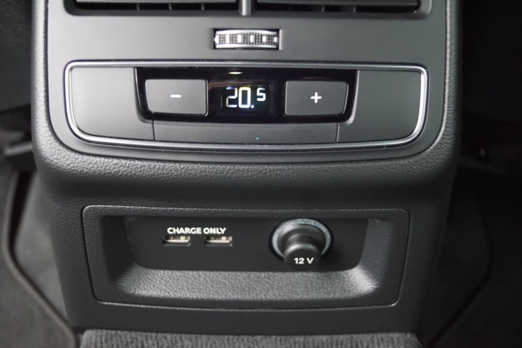 Vehicle Image 36