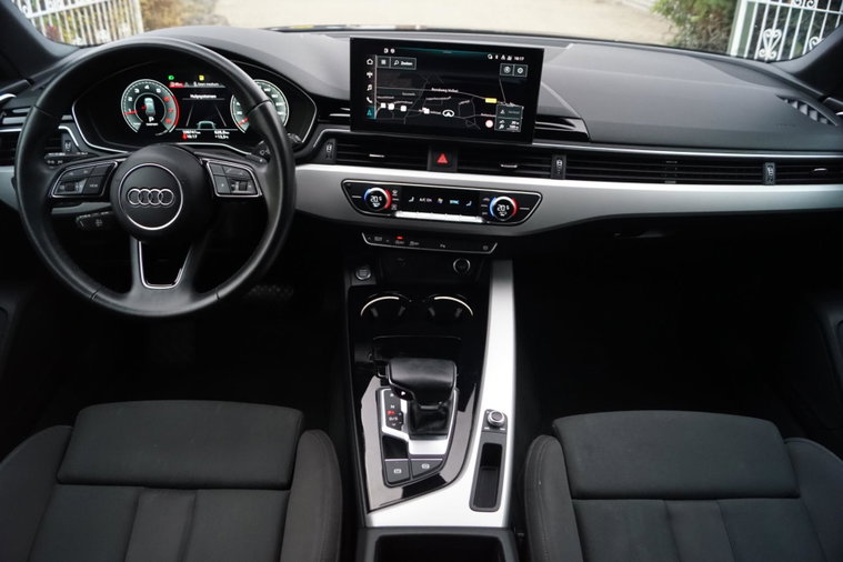 Vehicle Image 37