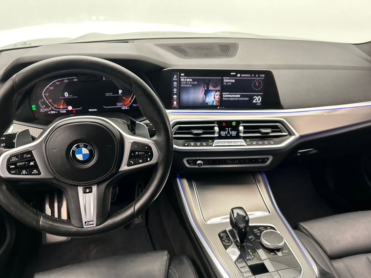 Vehicle Image 37