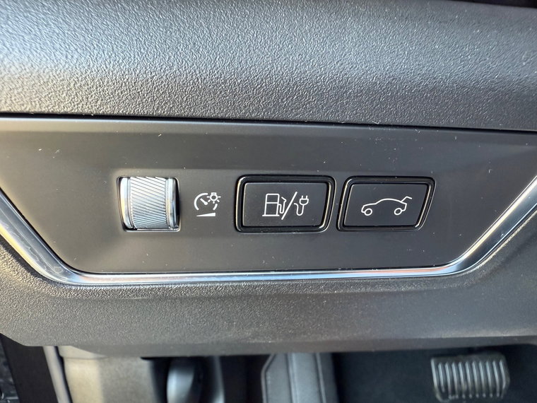 Vehicle Image 26