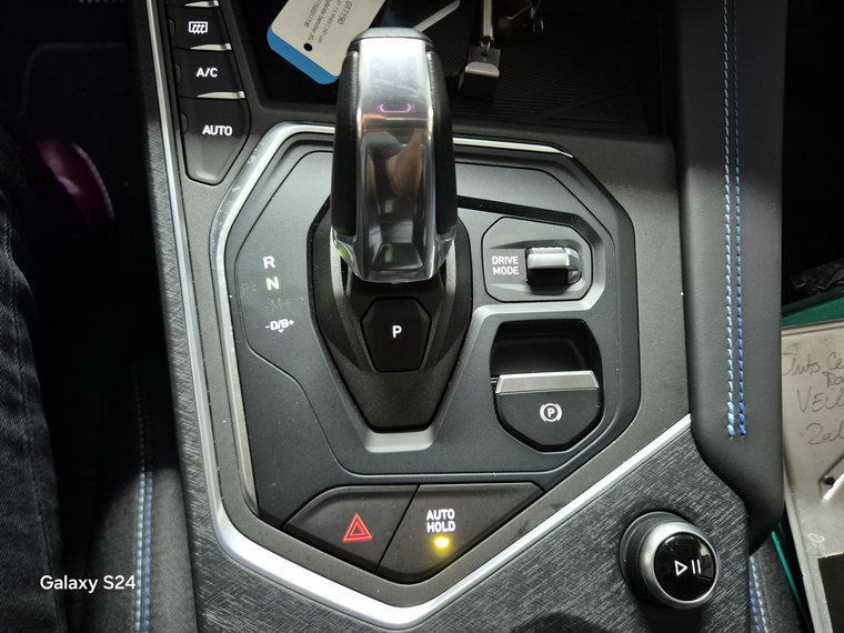 Vehicle Image 39