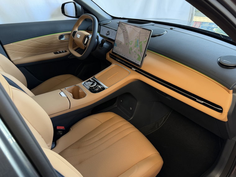 Vehicle Image 31