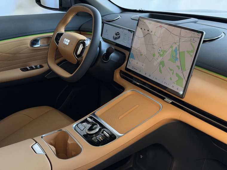 Vehicle Image 35