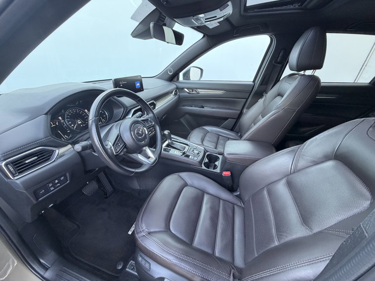 Vehicle Image 23