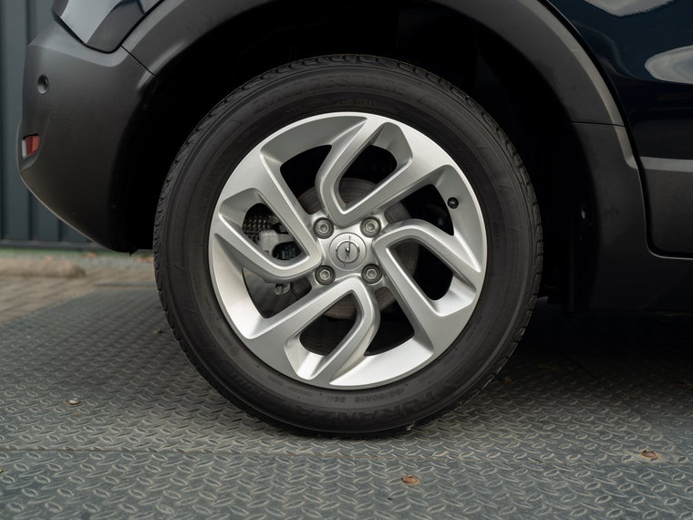 Vehicle Image 22