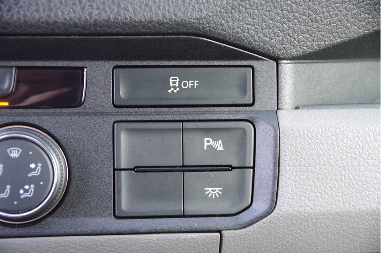 Vehicle Image 27