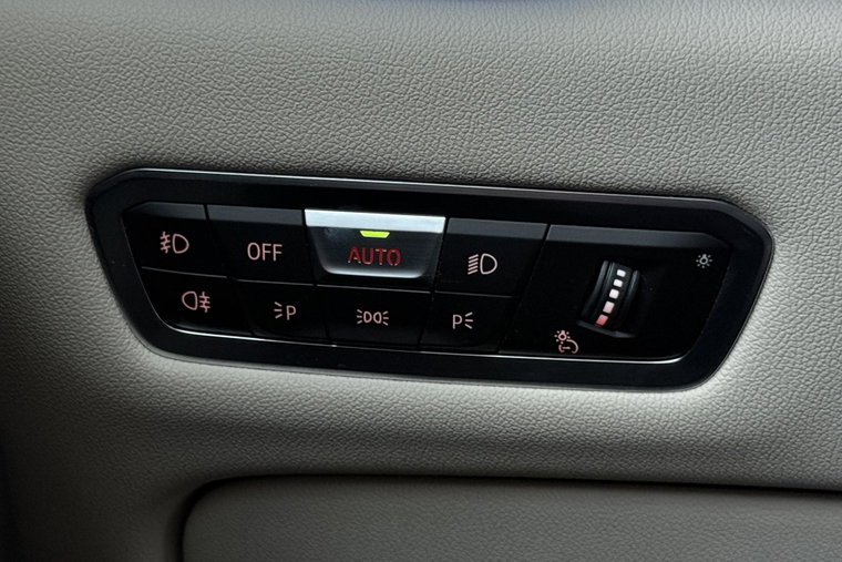 Vehicle Image 41