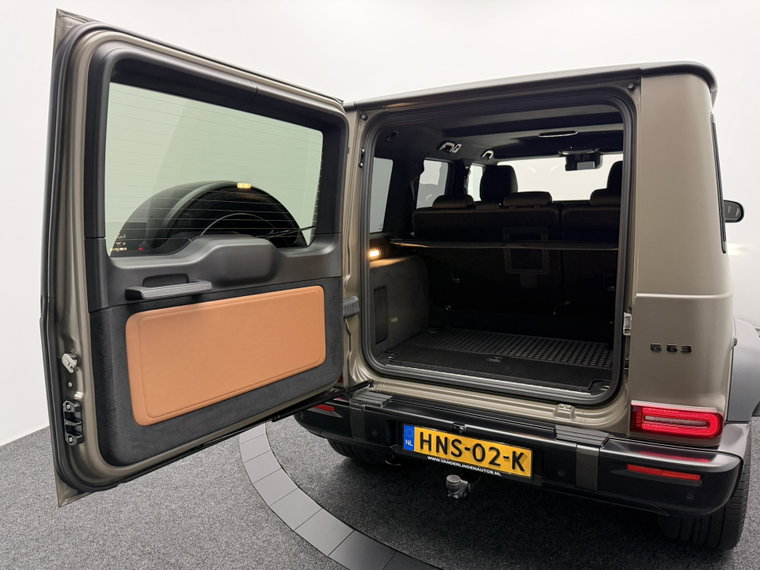Vehicle Image 28