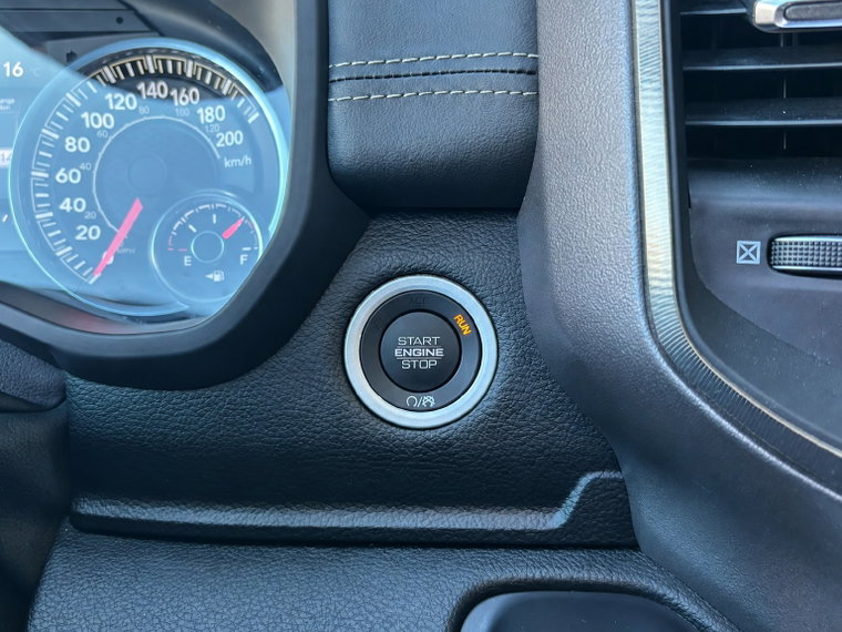 Vehicle Image 29