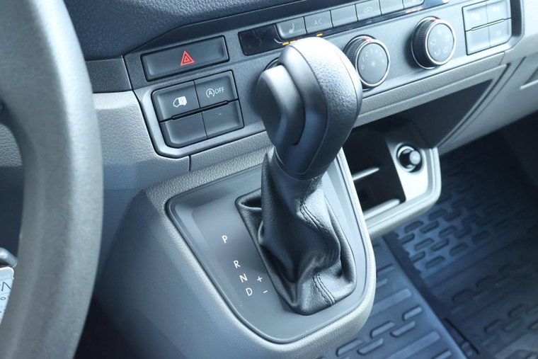 Vehicle Image 34