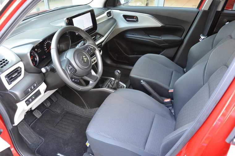 Vehicle Image 18