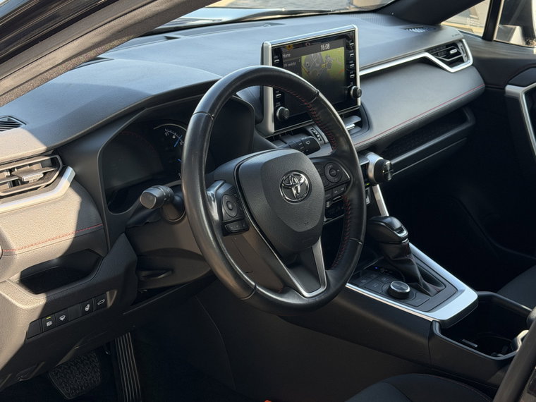 Vehicle Image 21