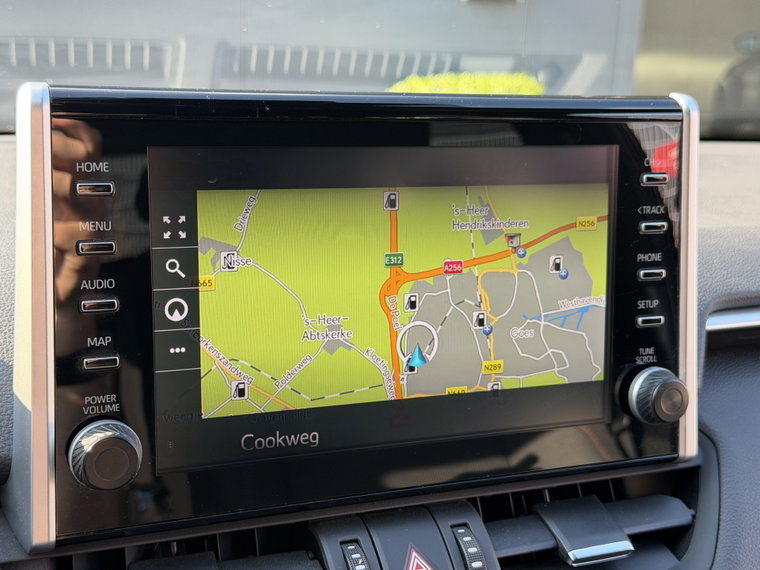 Vehicle Image 37