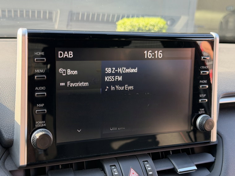 Vehicle Image 43