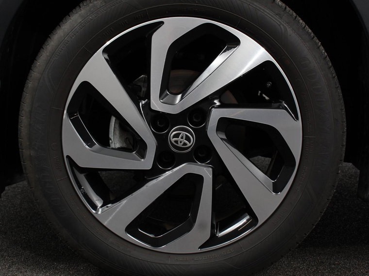 Vehicle Image 30